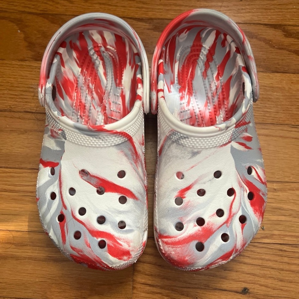Crocs size 2